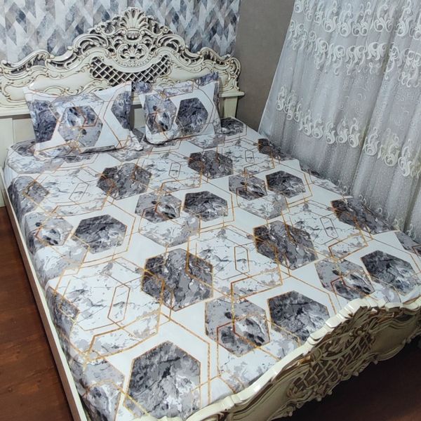 ملحفه دورتادور کشدوزی شده تخت دونفره 6ضلعی