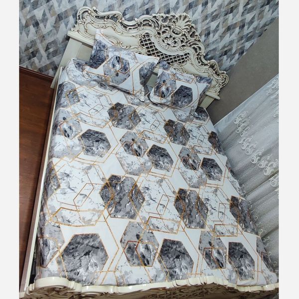 ملحفه دورتادور کشدوزی شده تخت دونفره 6ضلعی