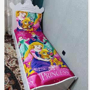 ملحفه کشدار تخت دخترانه طرح سیندرلا