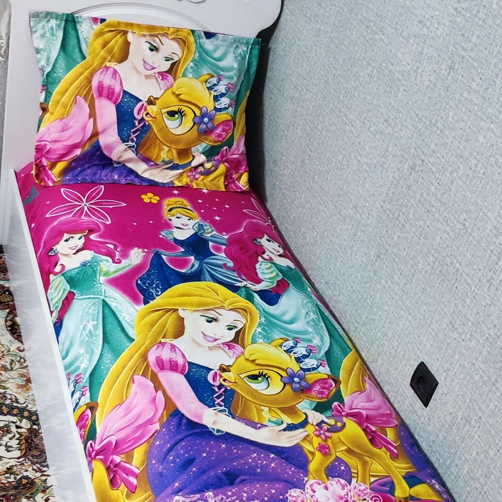 مشخصات ملحفه کشدار تخت دخترانه طرح سیندرلا