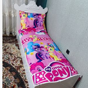 خرید اینترنتی نیم ست دوتکه ملحفه عروسکی تخت تک نفره طرح پونی کوچولو