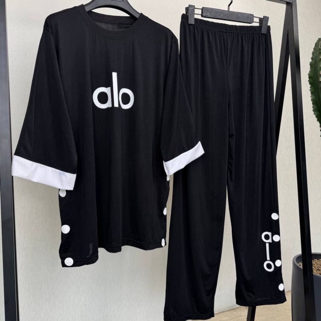 مشخصات تیشرت و شلوار زنانه طرح alo