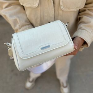 خرید اینترنتی کیف اسپرت زنانه و دخترانه مدل سیفا پروانه