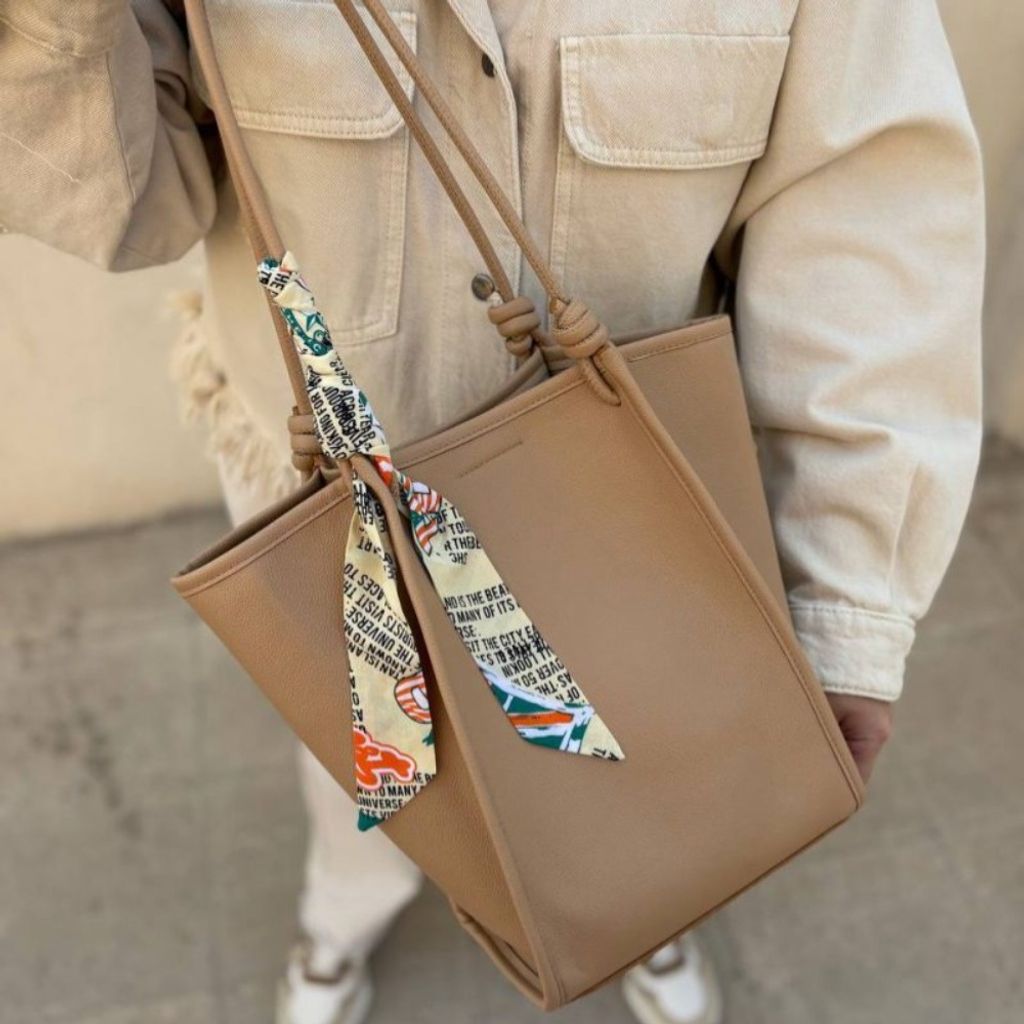 قیمت ارزان کیف دوشی زنانه و دخترانه مدل آچین پروانه