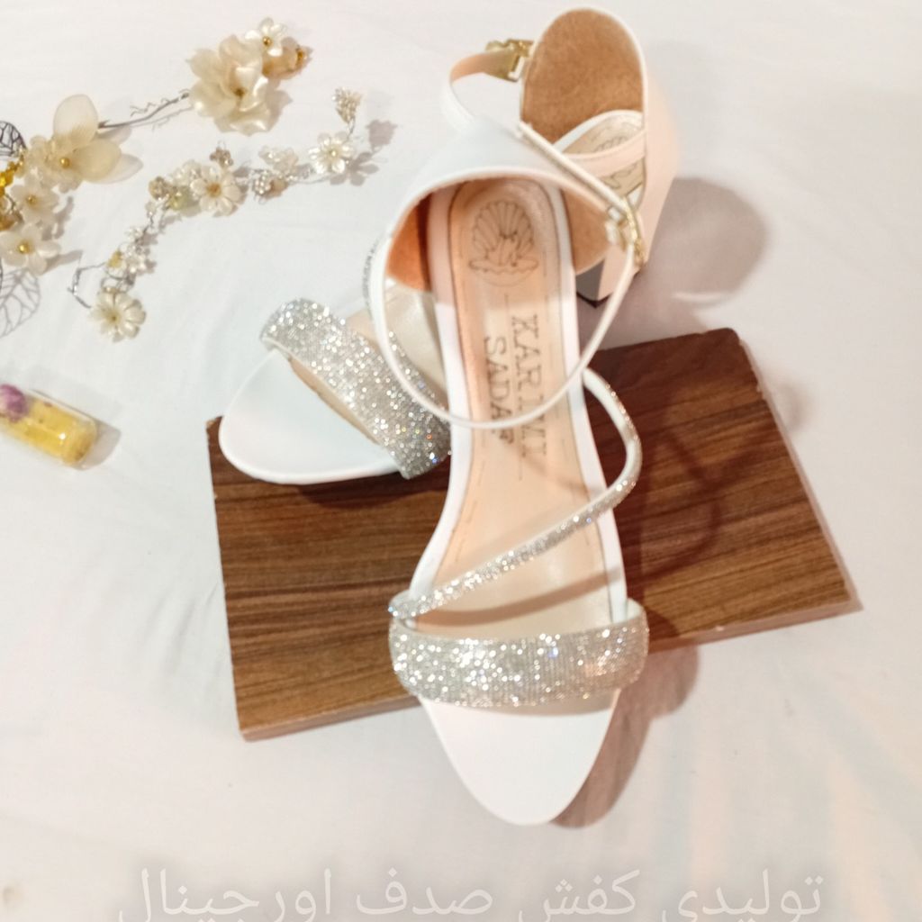خرید آنلاین کفش مجلسی زنانه و دخترانه نگین خارجی مدل مهلا