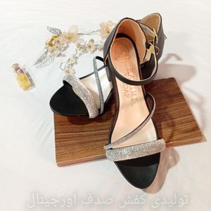 مشخصات کفش مجلسی زنانه و دخترانه نگین خارجی مدل مهلا