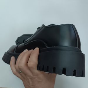 قیمت کتونی کالج مردانه لوفر پنجه مربع ورنی مات کیفیت بالا