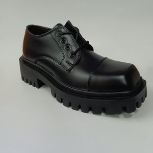 خرید انلاین کتونی کالج مردانه لوفر پنجه مربع ورنی مات کیفیت بالا