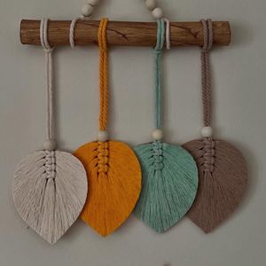 دیوار کوب مکرومه بافی