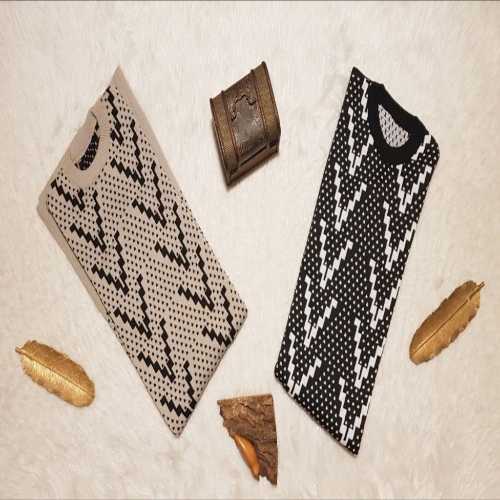 خرید انلاین مانتو بافت طرح وی کد 5000