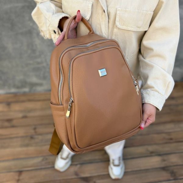 کوله پشتی اسپرت چرمی دخترانه و زنانه مدل بنتا