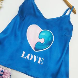 خرید اینترنتی لباس خواب زنانه تاپ شورتک طرح قلب 99