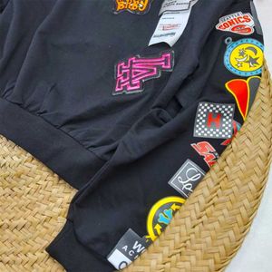 خرید آنلاین کراپ زنانه مشکی استیکر 99