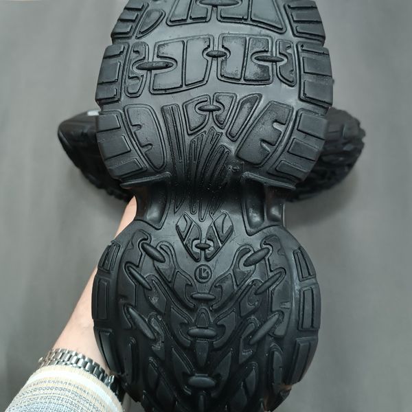 کتونی مردانه بالنسیاگا 10 ایکس مشکی کیفیت بالا