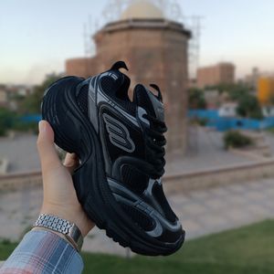 کتونی مردانه بالنسیاگا 10 ایکس مشکی کیفیت بالا