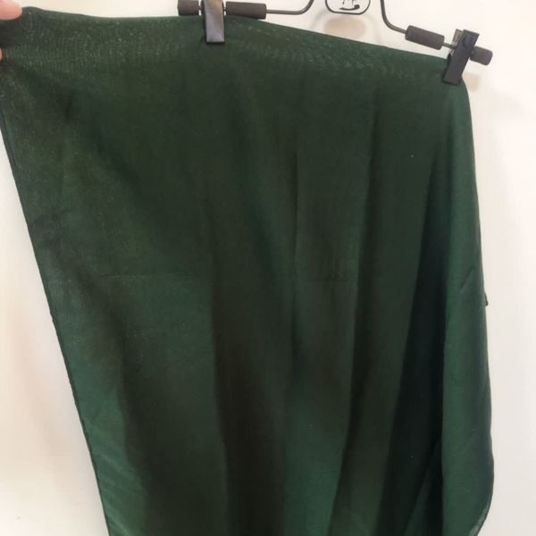 شال نخی سبز sh373