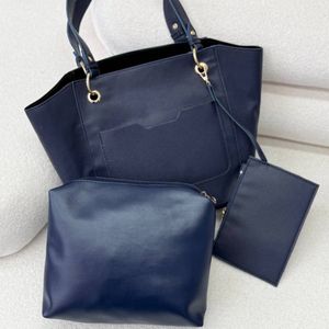 قیمت کیف لاویا هانا