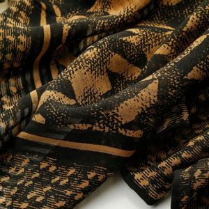 فروش اینترنتی روسری نخی دست دوز