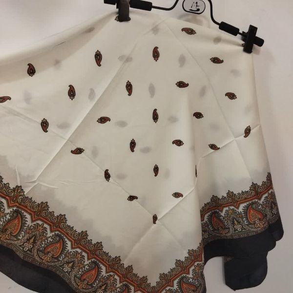 روسری نخی حاشیه دار rsy2u