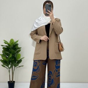 مشخصات کت و شلوار آنالی