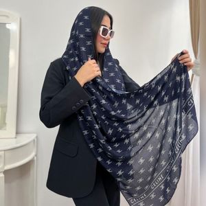 خرید انلاین شال تمام نخ طرح سلین