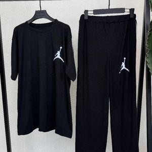 مشخصات تیشرت شلوار شیک