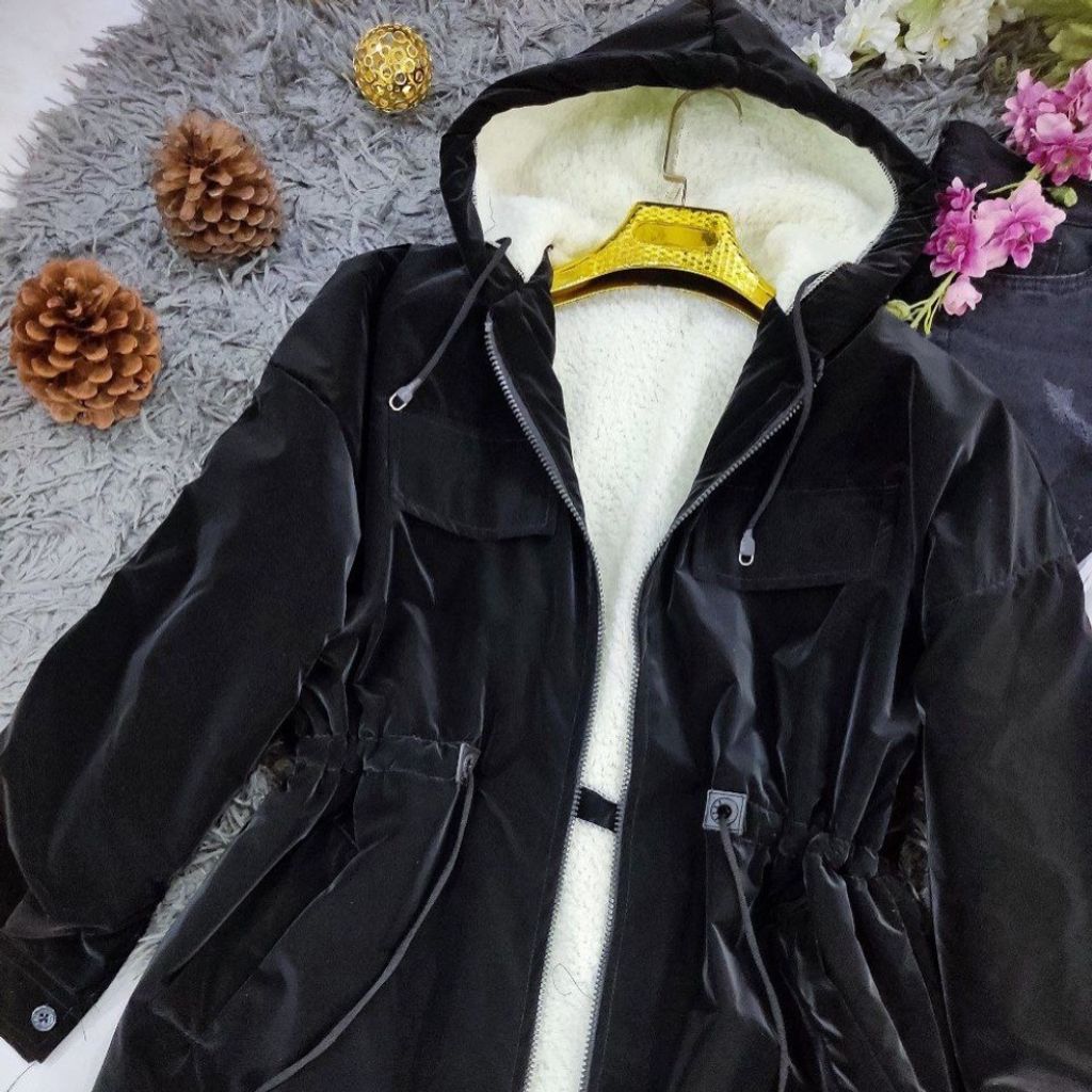 مشخصات کاپشن زنانه طرح ماه بانو