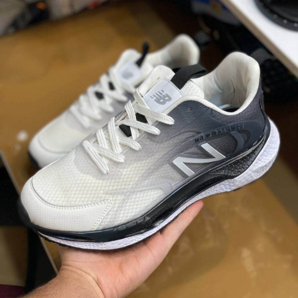 قیمت ارزان کفش نیوبالانس مردانه رانر سفید طوسی