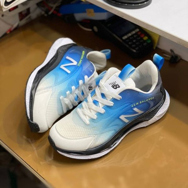 کفش نیوبالانس مردانه رانر سفید ابی