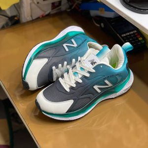 قیمت ارزان کفش نیوبالانس مردانه رانر طوسی سبز