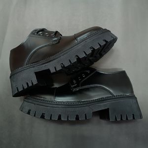 فروش اینترنتی کتونی کالج مردانه لوفر بالنسیاگا کیفیت بالا