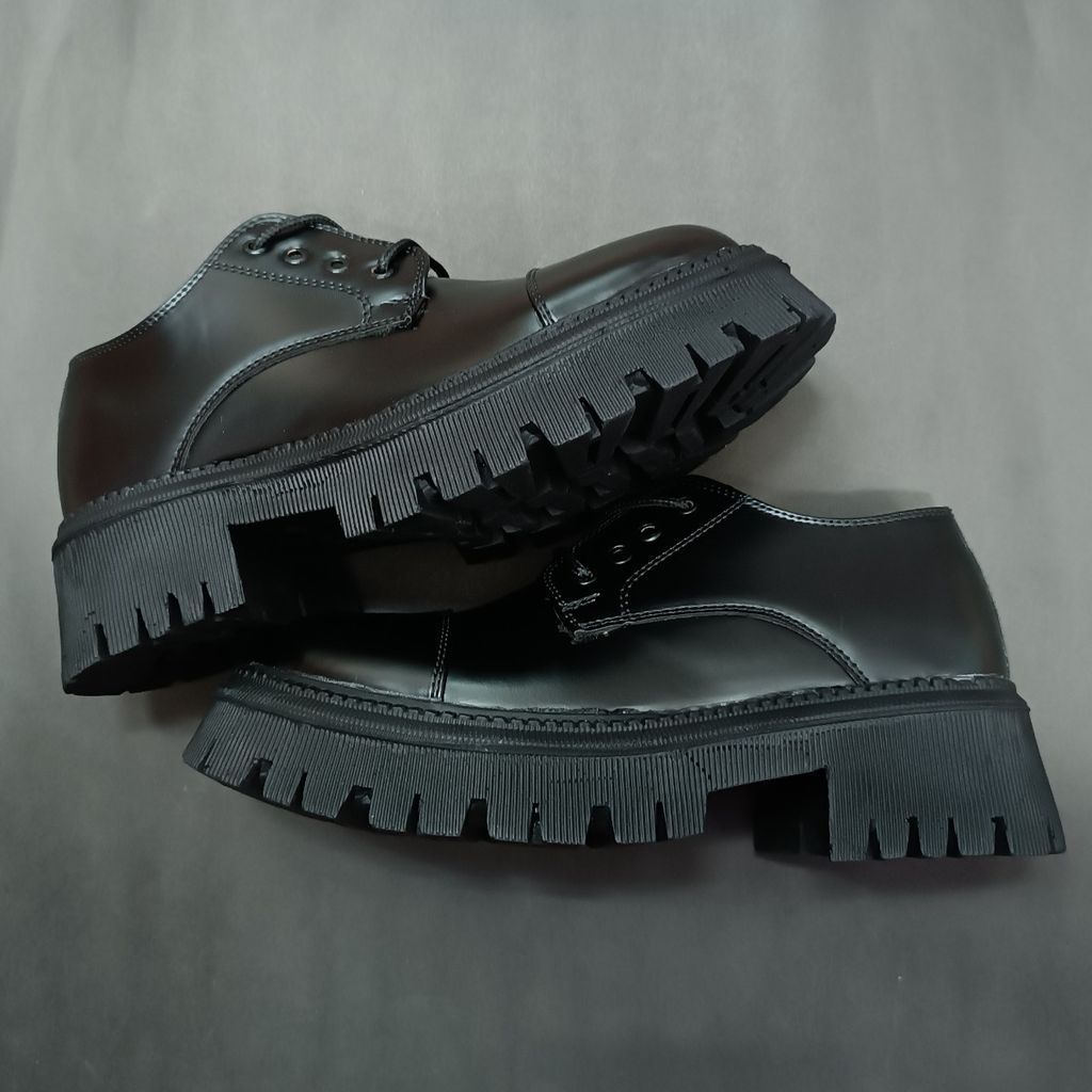 خرید اینترنتی کتونی کالج مردانه لوفر بالنسیاگا کیفیت بالا