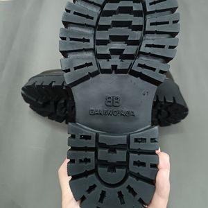 فروش اینترنتی کتونی کالج مردانه لوفر بالنسیاگا کیفیت بالا