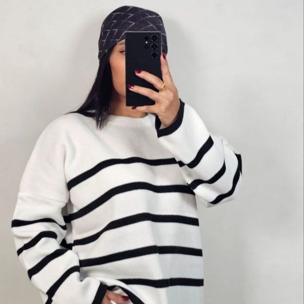 بافت پینترستی زنانه خط درشت