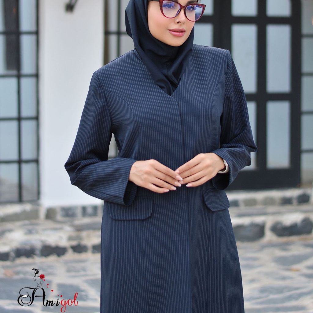 مشخصات مانتو شلوار اداری آستردار درنا