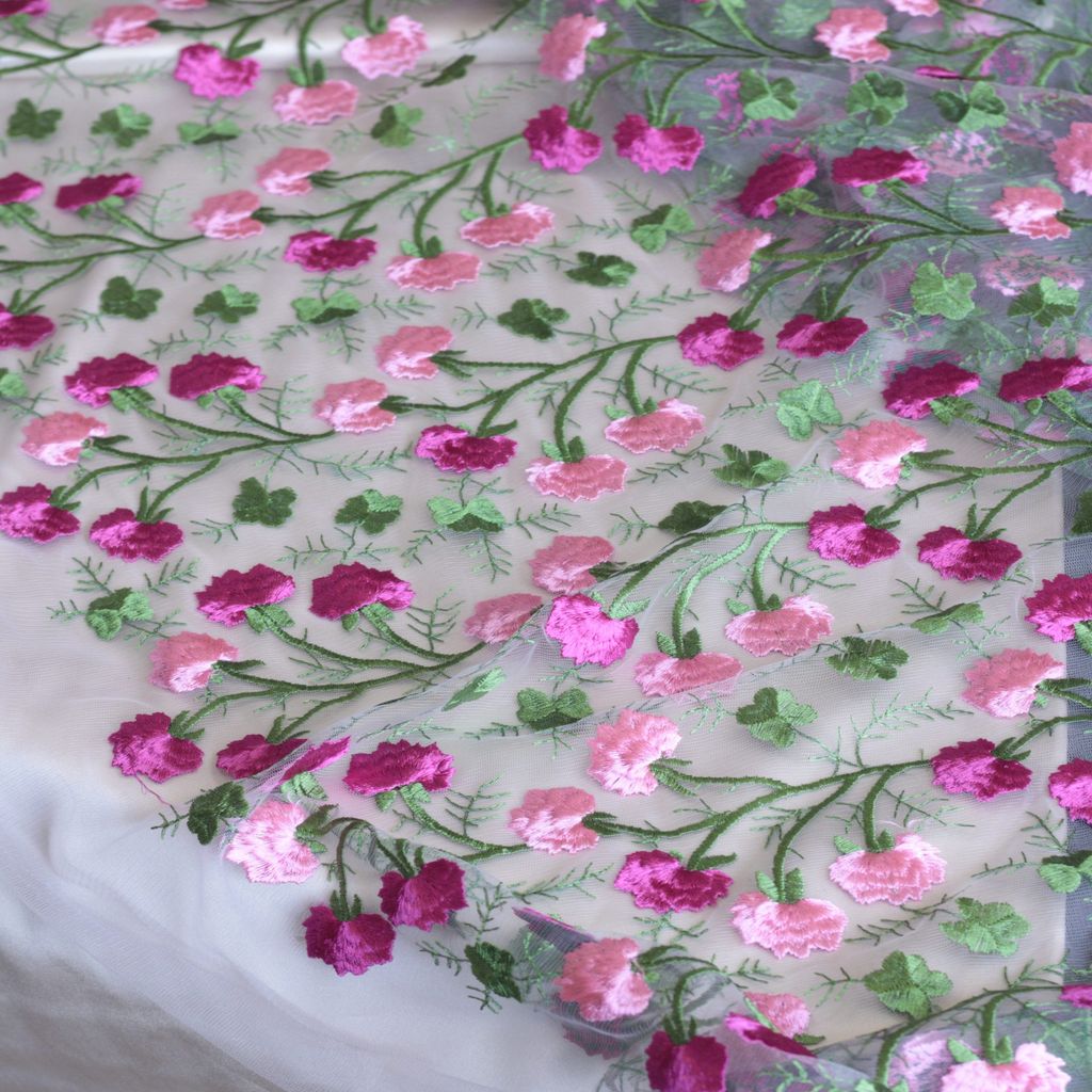 خرید اینترنتی قیمت پارچه تور گل‌دوزی