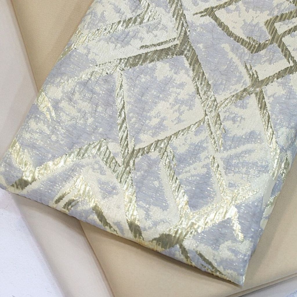 مشخصات پارچه ژاکارد ترک زربافت.