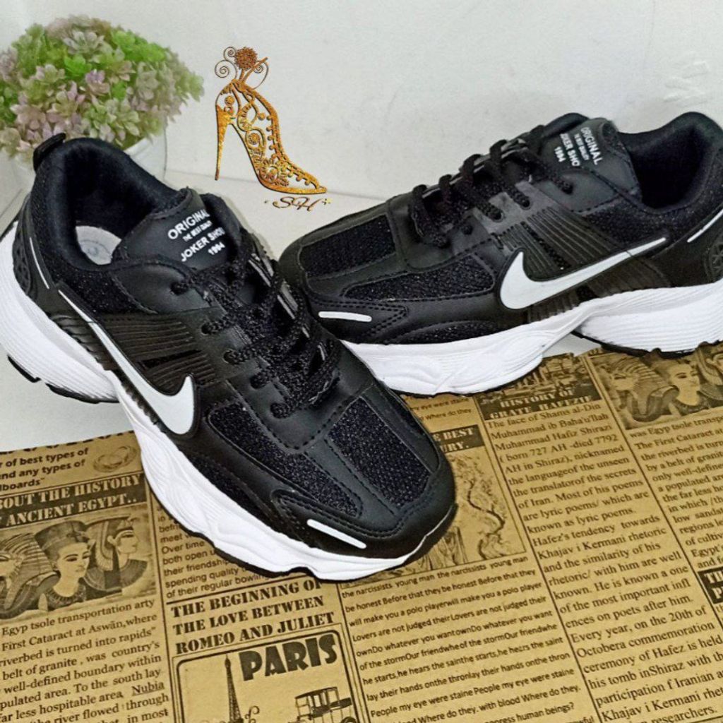 قیمت ارزان کتونی نایک پاندا