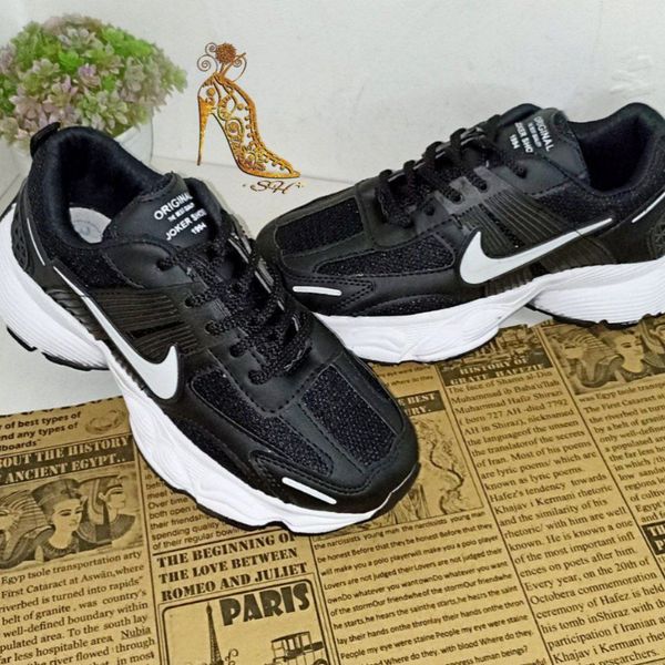 کتونی نایک پاندا