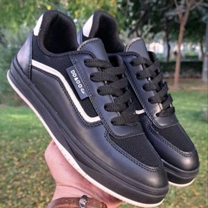 قیمت ارزان کتونی ونس لبخند