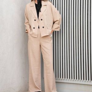 خرید انلاین کت شلوار زنانه شانتون کژال