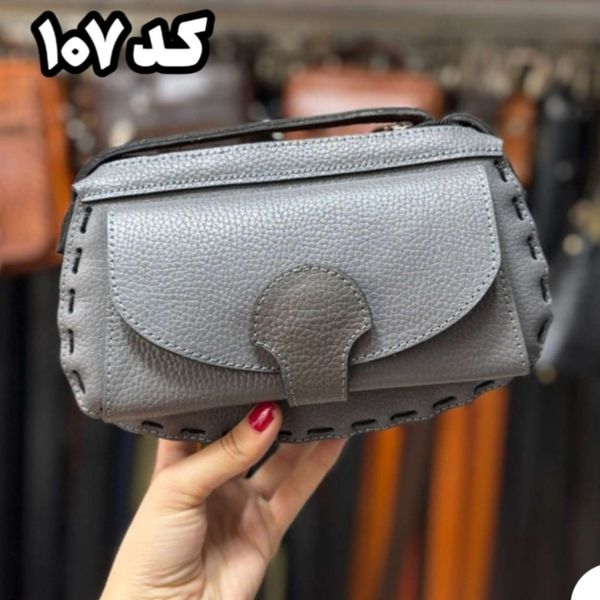 کیف زنانه دخترانه چرم طبیعی گاوی ( ارسال بین 3 تا 7روز)