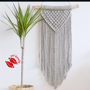 دیوارکوب اویز مکرومه بافی طرح طاووس