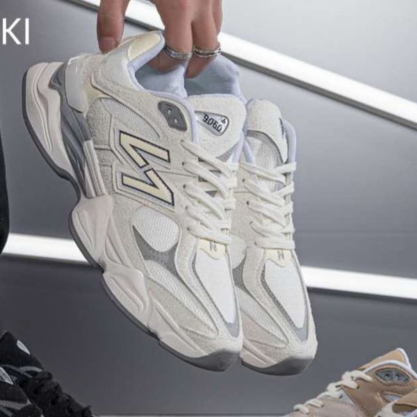 کفش نیوبالانس مردانه 9060 خارجی رنگ سفید