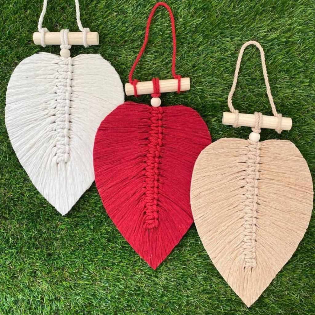 خرید آنلاین دیوار کوب سه عددی برگ رنگی مکرومه