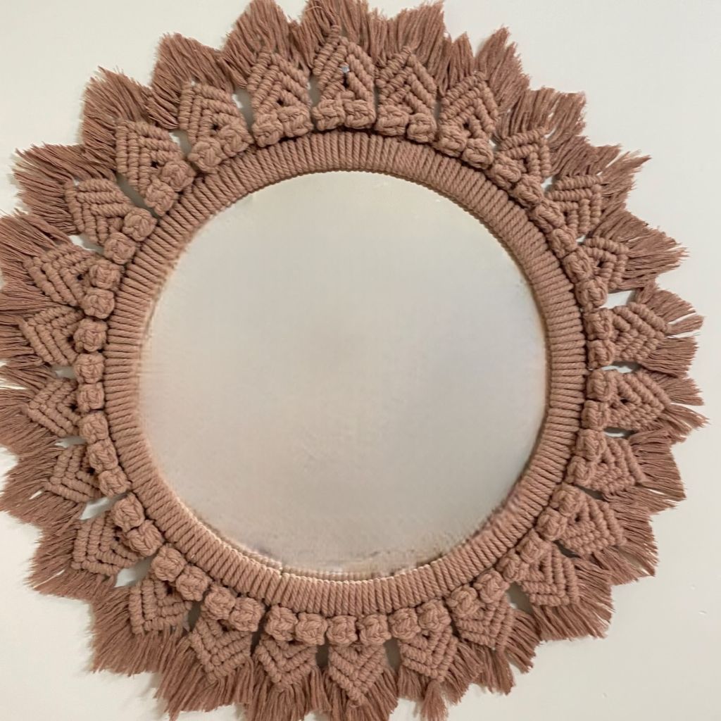 خرید اینترنتی آیینه مکرومه بافی مدل خورشید