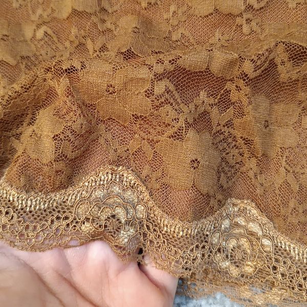 بلوز تمام دانتل وارداتی