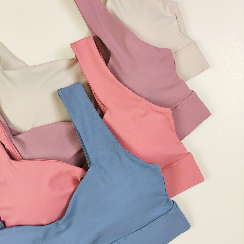 خرید آنلاین نیمتنه ورزشی کاپ‌دار فلامنت