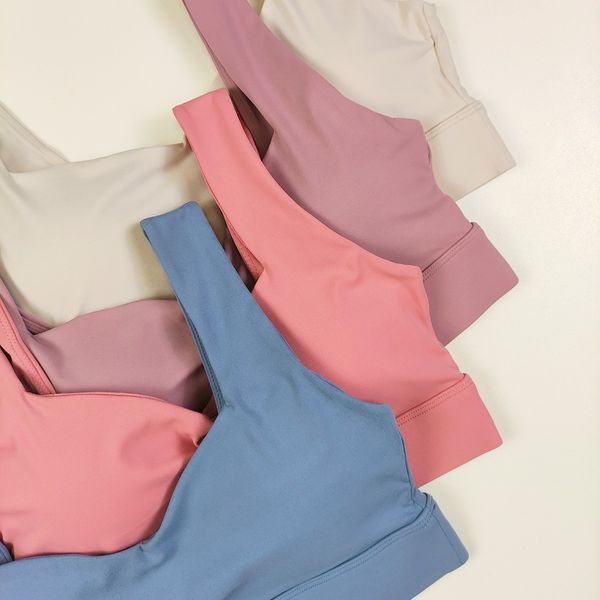 نیمتنه ورزشی کاپ‌دار فلامنت