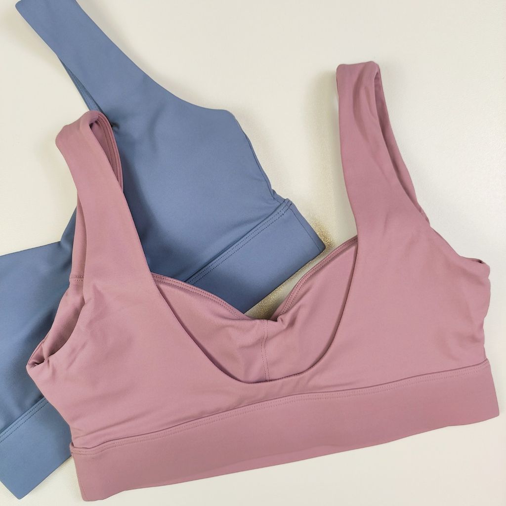 فروش اینترنتی نیمتنه ورزشی کاپ‌دار فلامنت